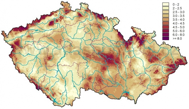 Průměrná sezónní rychlost větru na podzim [m/s]